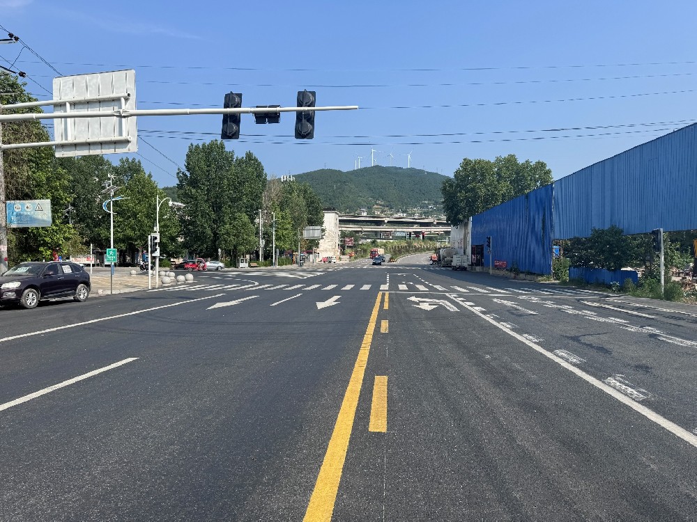 破舊立新！這段路取得新進(jìn)展