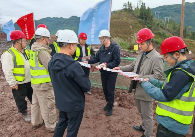 防火于未“燃”，安全記心間｜路橋集團(tuán)多措并舉開展消防宣傳月活動(dòng)